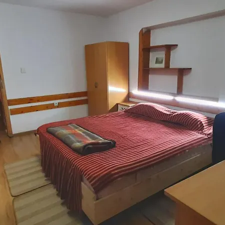 בית אירוח Casa Cristina In La 400m De Partia De *